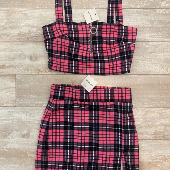 PINK AND BLACK PLAID 2 PIECE SKIRT SET - Picture 3 of 4